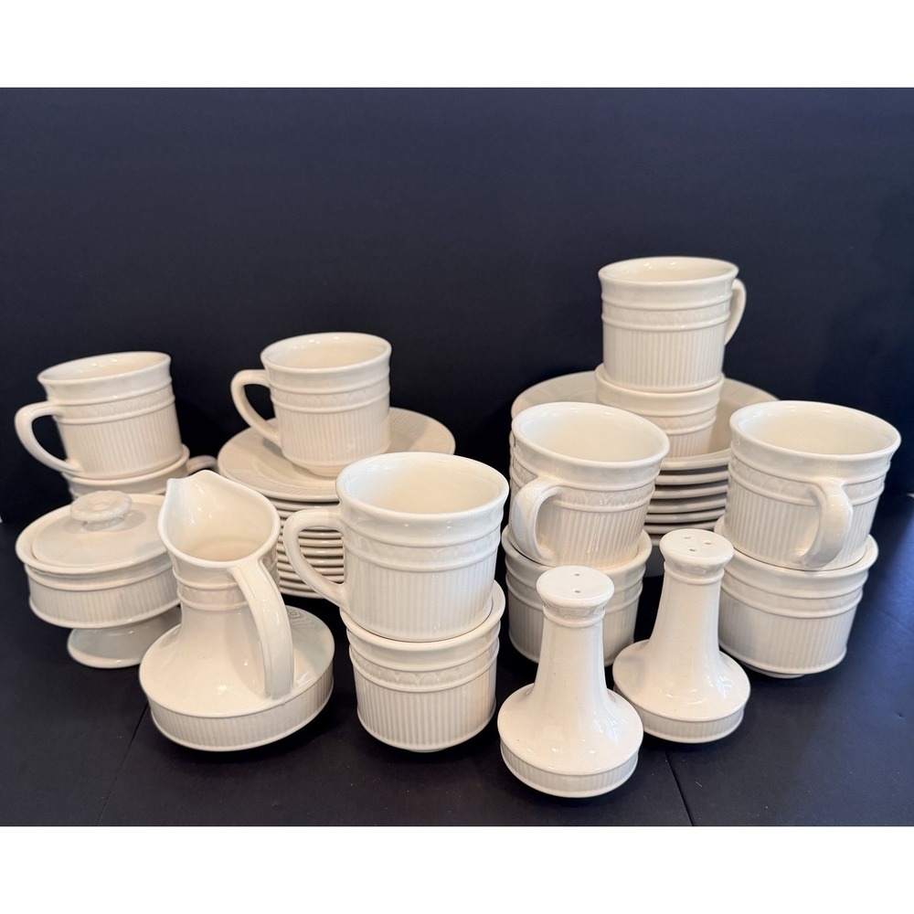 Metlox Vernon Ware Poppytrail Breakfast Set White 35pc Vintage Mid-Century